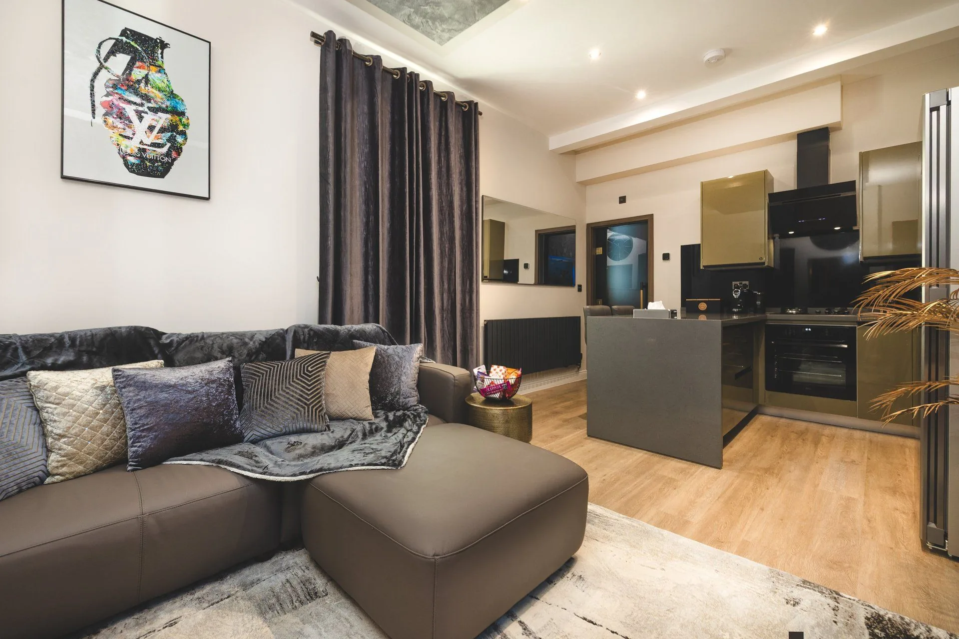 THE PRIVATE LUXURY GRANGE SPA SUITE Gallery Photo
